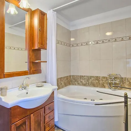 Stancija Bursic Tatil Evi Pula